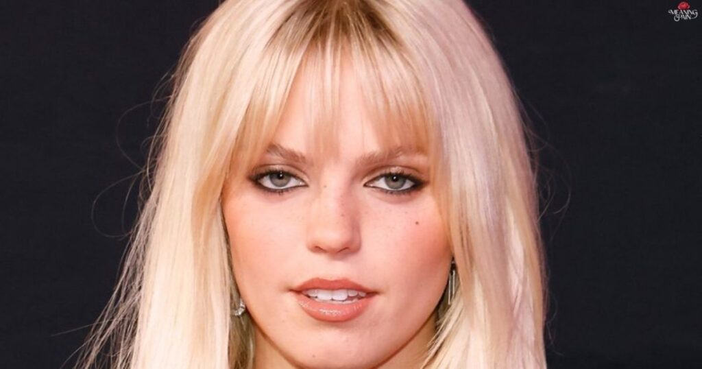 Music Career and Rising Pop Identity